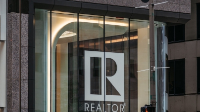 Chief Executive of National Association of Realtors Resigns