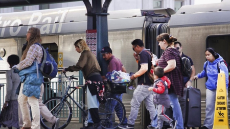 Commuters try public transit after fire closes 10 freeway