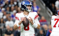 Examining Giants’ Options at Quarterback