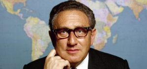 Henry Kissinger, Who Shaped U.S. Cold War History, Dies at 100