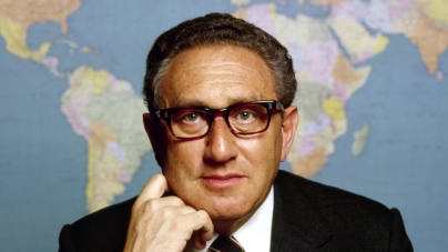 Henry Kissinger, Who Shaped U.S. Cold War History, Dies at 100