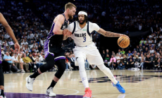 East Team Emerges as Surprise Suitor for Two West All Stars