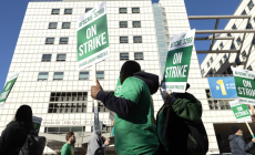 More than 40,000 UC workers threaten to go on statewide strike across campuses, dining halls and hospitals