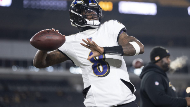 Lamar Jackson Trade Request Could Come if Ravens Drag Out Negotiations